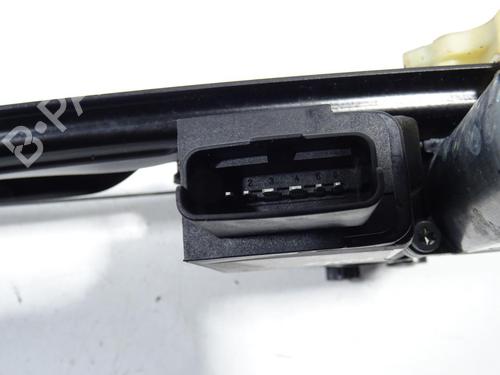 Elevador vidro trás esquerdo Elevador vidro trás esquerdo CITROËN C3 AIRCROSS II (2R_, 2C_) 1.2 PureTech 110 (2RHNZB, 2RHNZW, 2RHNPX, 2RHNPJ) (110 hp) 33927139 33927139