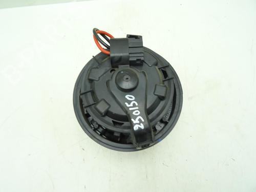 Heater blower motor PEUGEOT 208 I (CA_, CC_) 1.2 VTI 82 | BP26909136M62