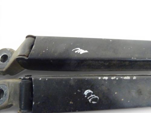 Used Front windshield wiper arm Front windshield wiper arm CITROËN XSARA PICASSO (N68) 2.0 HDi (90 hp) 34184410 34184410