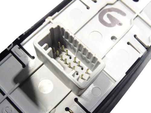 Left front window switch RENAULT FLUENCE (L3_) 1.5 dCi (L30D, L30L, L306, L33F, L33L, L33M, L33V, L33W) | BP39935152I27 - Image 2