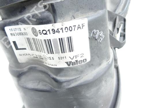Left headlight VW POLO IV (9N_, 9A_) 1.2 12V | BP30106682C28