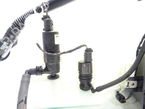 Windscreen washer tank BMW 5 (E60) 530 d | BP29611533C113 