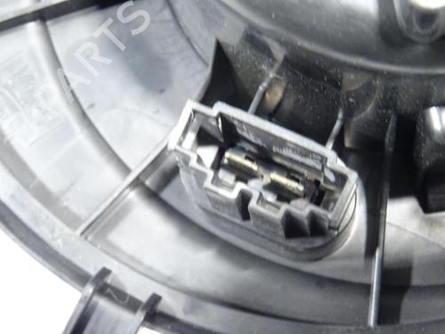 Used Heater blower motor Heater blower motor SEAT TOLEDO III (5P2) 1.9 TDI (105 hp) 33991321 33991321