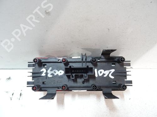 Used Warning switch Warning switch RENAULT MEGANE II (BM0/1_, CM0/1_) 1.9 dCi (BM0G, CM0G) (120 hp) 31839279 31839279