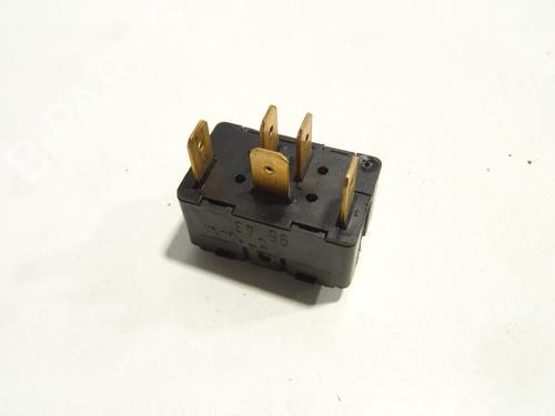 Right rear window switch AUDI A6 C4 Avant (4A5) 2.5 TDI quattro | BP24646184I28 - Image 3