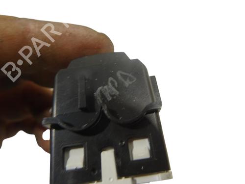 Used Headlight switch Headlight switch CITROËN C3 III (SX) 1.2 THP 110 (SXHNPS, SXHNZT, SXHNZ6) (110 hp) 35888559 35888559