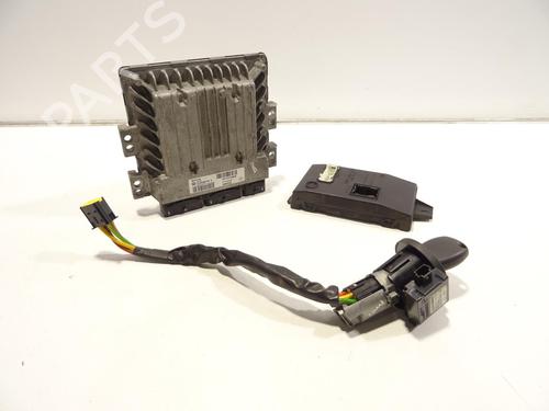 Used Electronic module DACIA DUSTER (HS_) 1.5 dCi 4x4 (HSMC, HSMD) (110 hp) 28360816