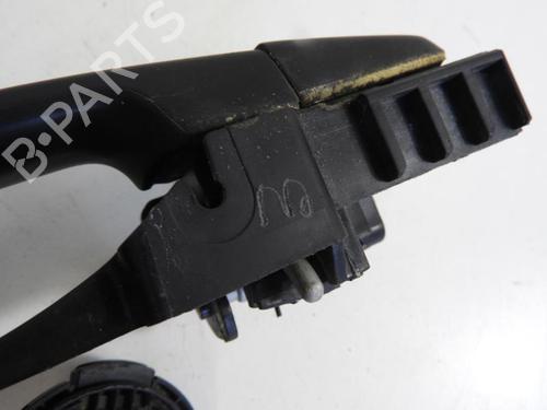 Used Rear left exterior door handle Rear left exterior door handle NISSAN NAVARA NP300 (D40) 2.5 dCi 4WD (D40TT, D40T, D40M, D40BB) (190 hp) 20056765 20056765