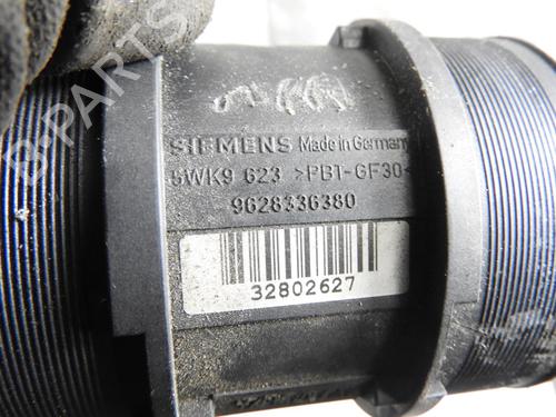 Used Mass air flow sensor Mass air flow sensor CITROËN C15 Box Body/MPV (VD_) 1.8 D (60 hp) 20041592 20041592