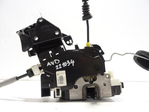 front-right-lock-mercedes-benz-c-class-w204-2007-2008-2009-2010-2011-2012-2013-2014-2015-28216553 main image