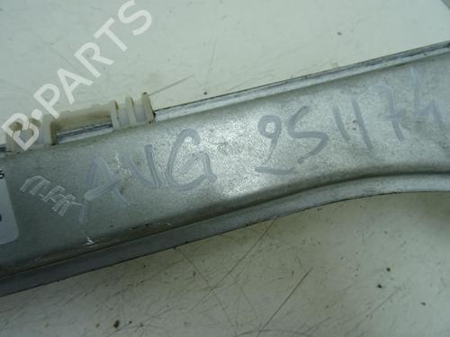 Used Front left window mechanism Front left window mechanism RENAULT CLIO III (BR0/1, CR0/1) 1.5 dCi (BR17, CR17) (86 hp) 32496057 32496057