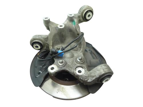 Used Left rear steering knuckle Left rear steering knuckle MERCEDES-BENZ B-CLASS Sports Tourer (W246, W242) B 180 CDI (246.200) (109 hp) 36521938 36521938