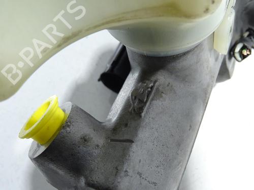 Brake master cylinder VW EOS (1F7, 1F8) 2.0 TDI | BP30546181M77