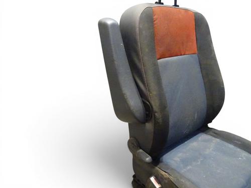 Left front seat RENAULT MASTER III Van (FV) 2.3 dCi 145 FWD (FV0E, FV0F, FV0H, FV02, FV0M, FV0S,... | BP36059177C15  - Image 5