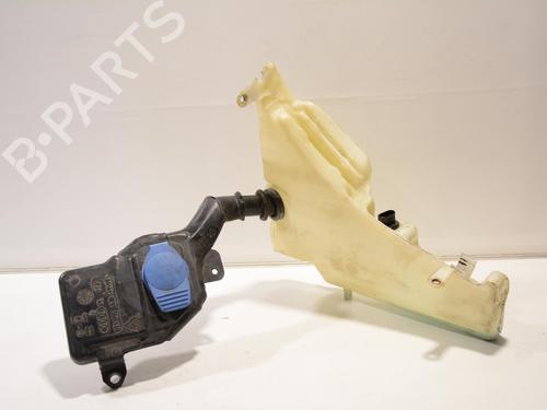 Used Windscreen washer tank AUDI A5 Sportback (8TA) S5 quattro (333 hp) 31310568