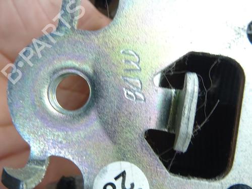 front-right-seatbelt-renault-trafic-ii-bus-jl-2001-32989432 main image