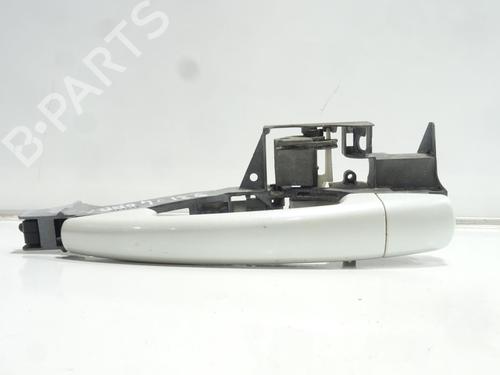 Used Rear left exterior door handle PEUGEOT 3008 I MPV (0U_) [2009-2017]  26713653