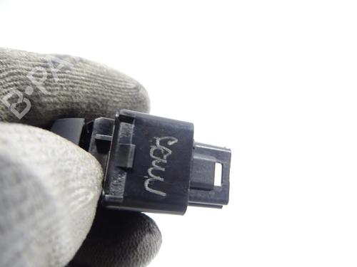 Used Right front window switch Right front window switch CITROËN BERLINGO Box Body/MPV (B9) 1.6 HDi / BlueHDi 75 (75 hp) 28357760 28357760