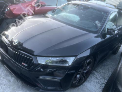 Brugte SKODA OCTAVIA IV (NX3, NN3, PV3) 1.4 TSI iV 2278028