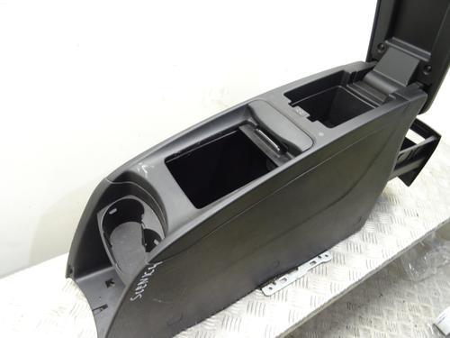Armrest / Center console RENAULT SCÉNIC IV (J9_) 1.6 dCi 130 | BP28077628I20 
