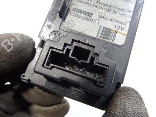 Card reader RENAULT GRAND SCÉNIC II (JM0/1_) 1.5 dCi (JM02, JM13) | BP28964424E4 