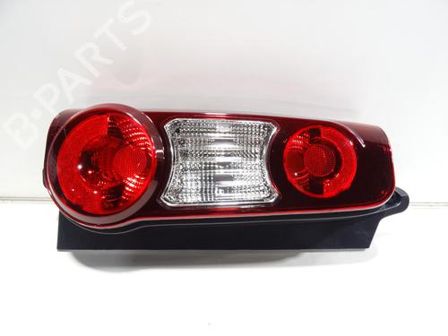 Used Left taillight PEUGEOT PARTNER Box Body/MPV (5_, G_) [1996-2025]  30641495