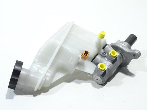 Used Brake master cylinder KIA CEE'D Sportswagon (JD) 1.6 GDI (135 hp) 26954388