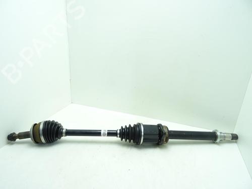 Used Right front driveshaft TOYOTA VERSO (_R2_) 2.0 D-4D (AUR20_, AUR20R) (124 hp) 31993673
