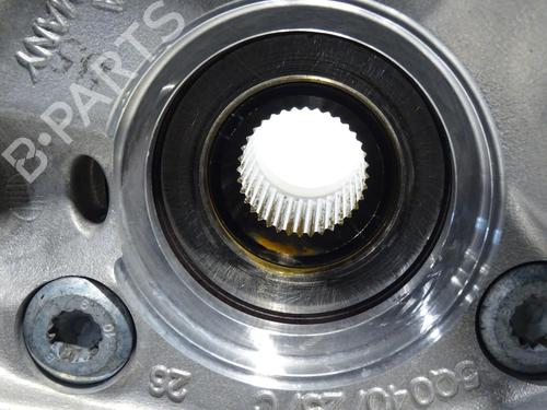 Used Left front steering knuckle Left front steering knuckle VW GOLF VII (5G1, BQ1, BE1, BE2) 1.4 GTE Hybrid (204 hp) 33315471 33315471