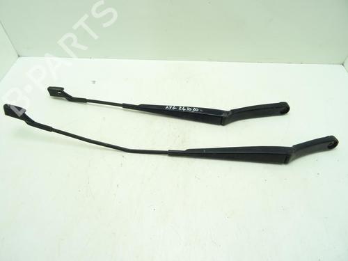 Used Front windshield wiper arm VW JETTA III (1K2) 2.0 TDI 16V (140 hp) 26967152
