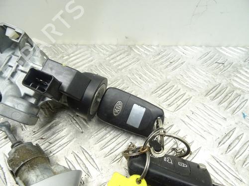 Ignition barrel KIA VENGA (YN) 1.4 CRDi 90 | BP30132168M48