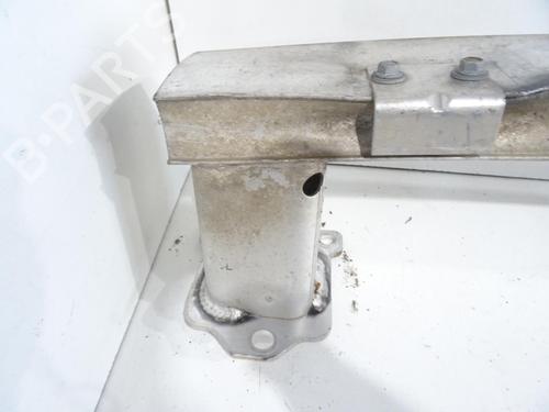 front-bumper-reinforcement-citroen-c3-picasso-sh_-2008-36012675 main image