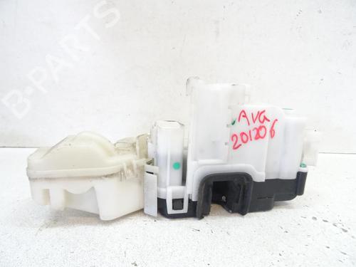 Used Front left lock ALFA ROMEO 159 Sportwagon (939_) 1.9 JTDM 16V (939BXC1B, 939BXC12) (150 hp) 20052429