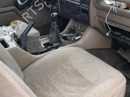 Front left door window LAND ROVER DISCOVERY II (L318) 2.5 Td5 4x4 | BP31920288C18 