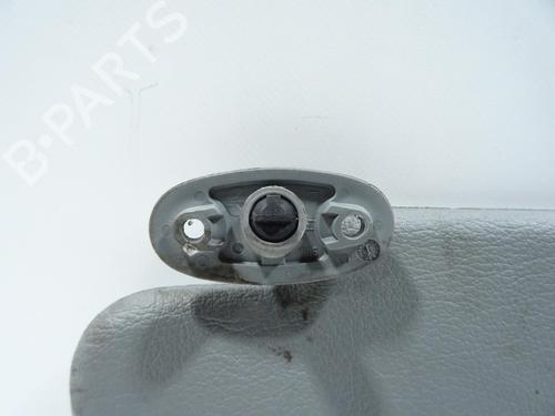 Used Right sun visor Right sun visor 33025190 33025190