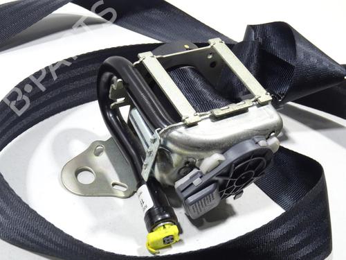 Used Front right seatbelt Front right seatbelt NISSAN JUKE (F15) 1.5 dCi (110 hp) 21169807 21169807