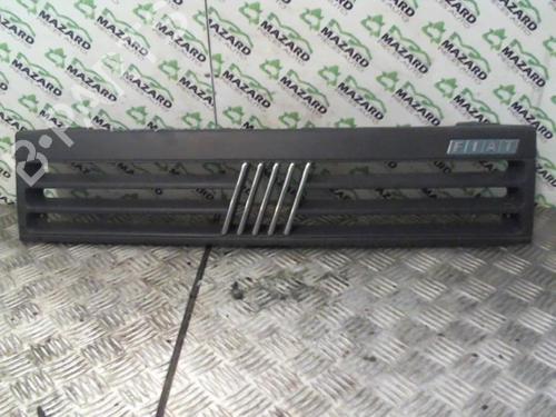 Grill FIAT PANDA (141_) 900 (40 hp) 21964725