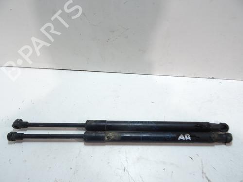 Used Tailgate lift support BMW 3 Coupe (E92) 330 d (231 hp) 31834732