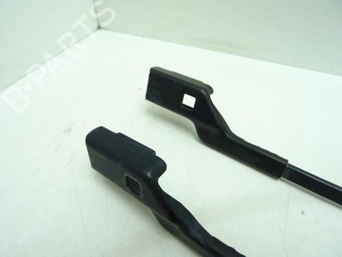 Front windshield wiper arm PEUGEOT 208 II (UB_, UP_, UW_, UJ_) e-208 | BP26395363C143 