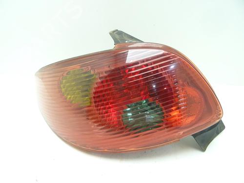 Venstre baglygte PEUGEOT 206 Hatchback (2A/C) 1.6 16V (109 hp) 29020577