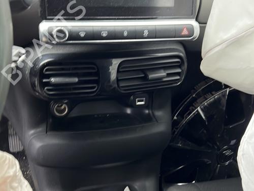 Bagklap CC/Kombi-Coupé CITROËN C4 CACTUS 1.2 VTi 82 | BP39177580C6 - Image 10
