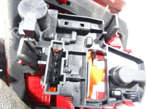 Left tailgate light SEAT IBIZA IV ST (6J8, 6P8) 1.6 TDI | BP29865902C79