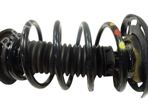 Used Right front shock absorber Right front shock absorber CITROËN C3 III (SX) 1.2 THP 110 (SXHNPS, SXHNZT, SXHNZ6) (110 hp) 35888579 35888579