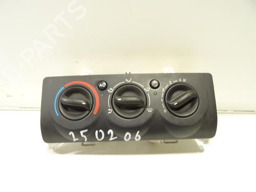 Used Climate control RENAULT CLIO II (BB_, CB_) 1.5 dCi (B/C2J) (68 hp) 32524738