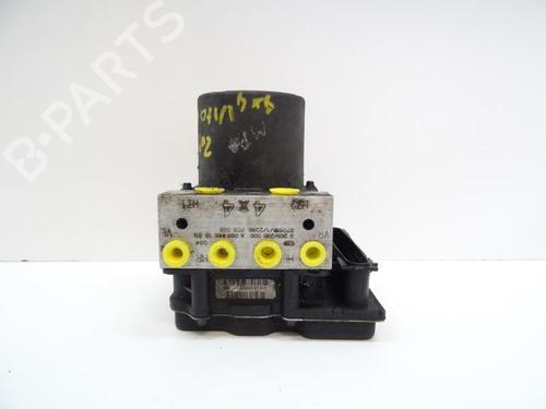 Used ABS pump MERCEDES-BENZ VITO / MIXTO Van (W639) 113 CDI 4x4 (639.601, 639.603, 639.605) (136 hp) 21967842