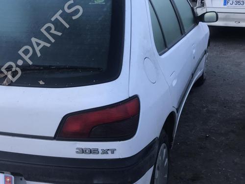 Used Parts PEUGEOT 306 Hatchback (7A, 7C, N3, N5) 1.8 1818899