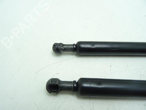Used Tailgate lift support Tailgate lift support PEUGEOT 306 Break (7E, N3, N5) [1994-2002] 33804091 33804091