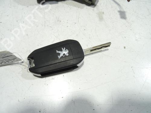 Used Electronic module Electronic module PEUGEOT 208 I (CA_, CC_) 1.2 VTI 82 (82 hp) 26653780 26653780