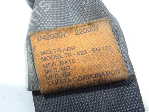 Used Front right seatbelt Front right seatbelt MITSUBISHI PAJERO II (V3_W, V2_W, V4_W, V5_W) 2.8 TD (V46W, V26W) (125 hp) 33659653 33659653