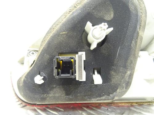 Used Left tailgate light Left tailgate light PEUGEOT 2008 I (CU_) 1.2 THP 110 / PureTech 110 (110 hp) 30306553 30306553